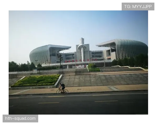 山东泰山新赛季启航，济南奥体有望成主场新焦点