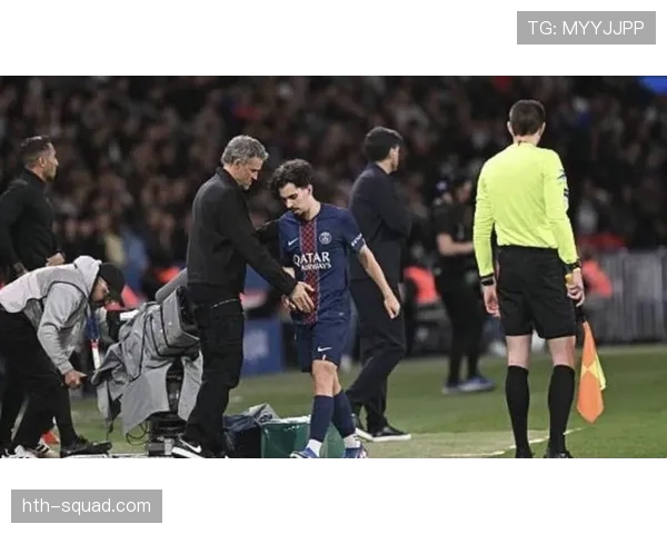 巴黎圣日耳曼的战术困境：巨星堆积却难掩争冠道路上的致命软肋